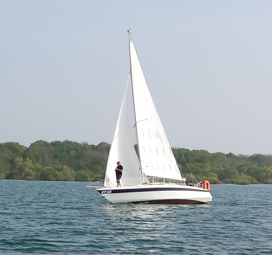 À  vendre  Challenger GT 26 au lac du Der